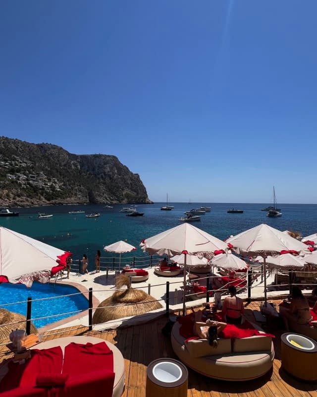 Gran Folies Cala Llamp